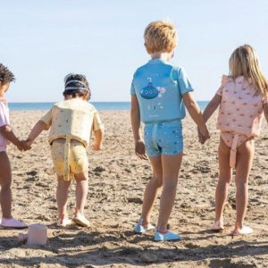 Los imprescindibles para ir a la playa con tu bebé